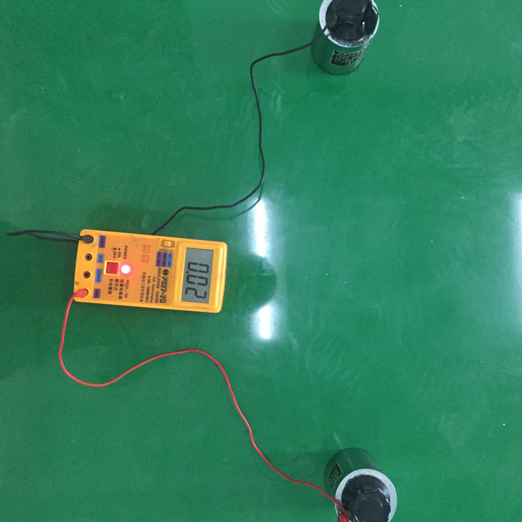 南平防靜電地坪,滄晟環(huán)氧樹脂廠家:計(jì)算機(jī)房為什么需要做防靜電地坪？